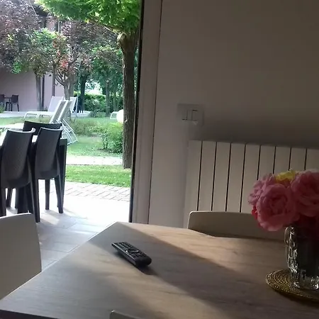 Villaggio Turistico Lugana Marina Aparthotel 3*