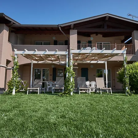 Aparthotel Villaggio Turistico Lugana Marina Sirmione