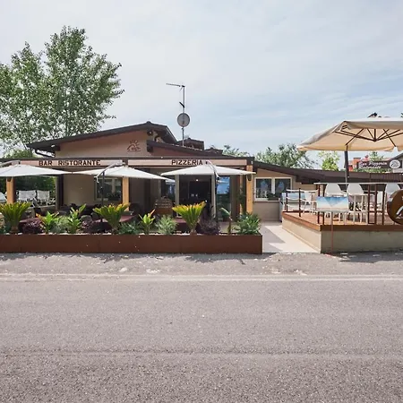 Aparthotel Villaggio Turistico Lugana Marina Sirmione
